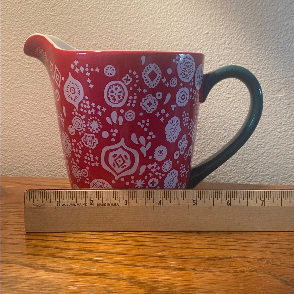 The Pioneer Woman elegant red